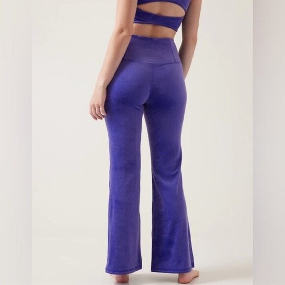 Athleta Elation Velvet Flare Pant Noble Blue Purple Velour High Waist Stretch XL - Picture 2 of 5